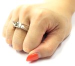 画像2: セルフディフェンススパイクリング (2)